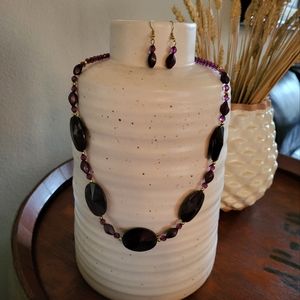 3/$25 ✨️ Purple & Gold Beaded Necklace 💜